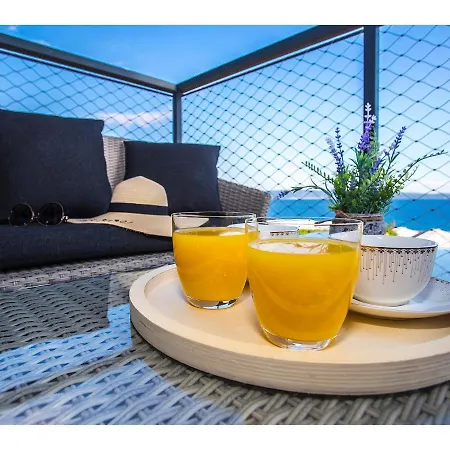 Uma شقة سبليت