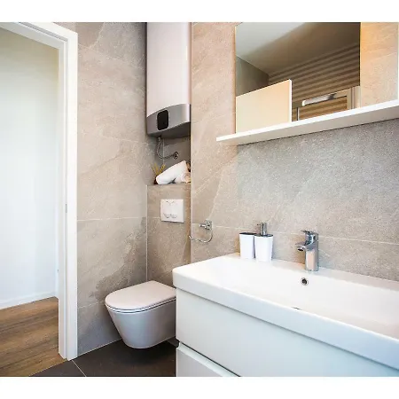 Appartement Uma *